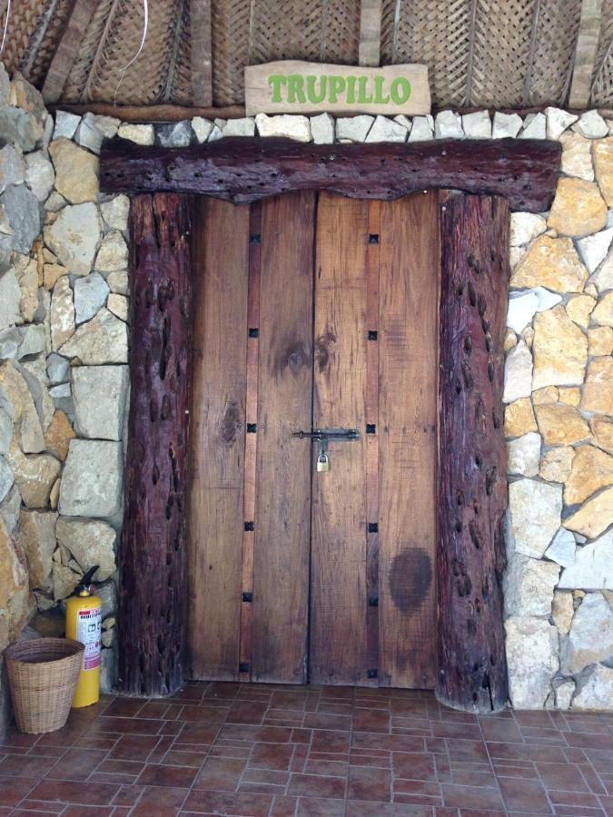 Monte Verde Hostal エル・ザイノ エクステリア 写真