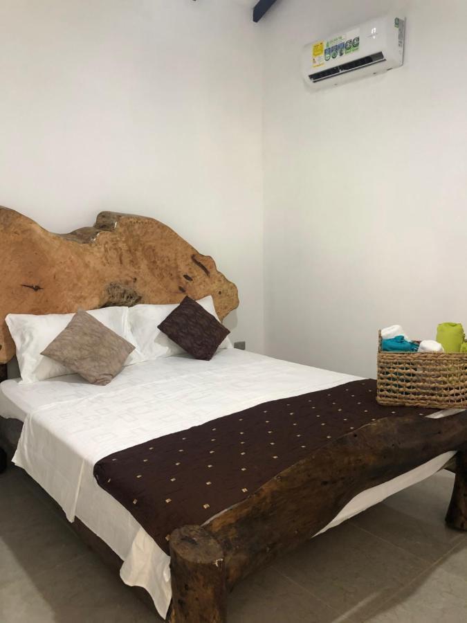 Monte Verde Hostal エル・ザイノ エクステリア 写真